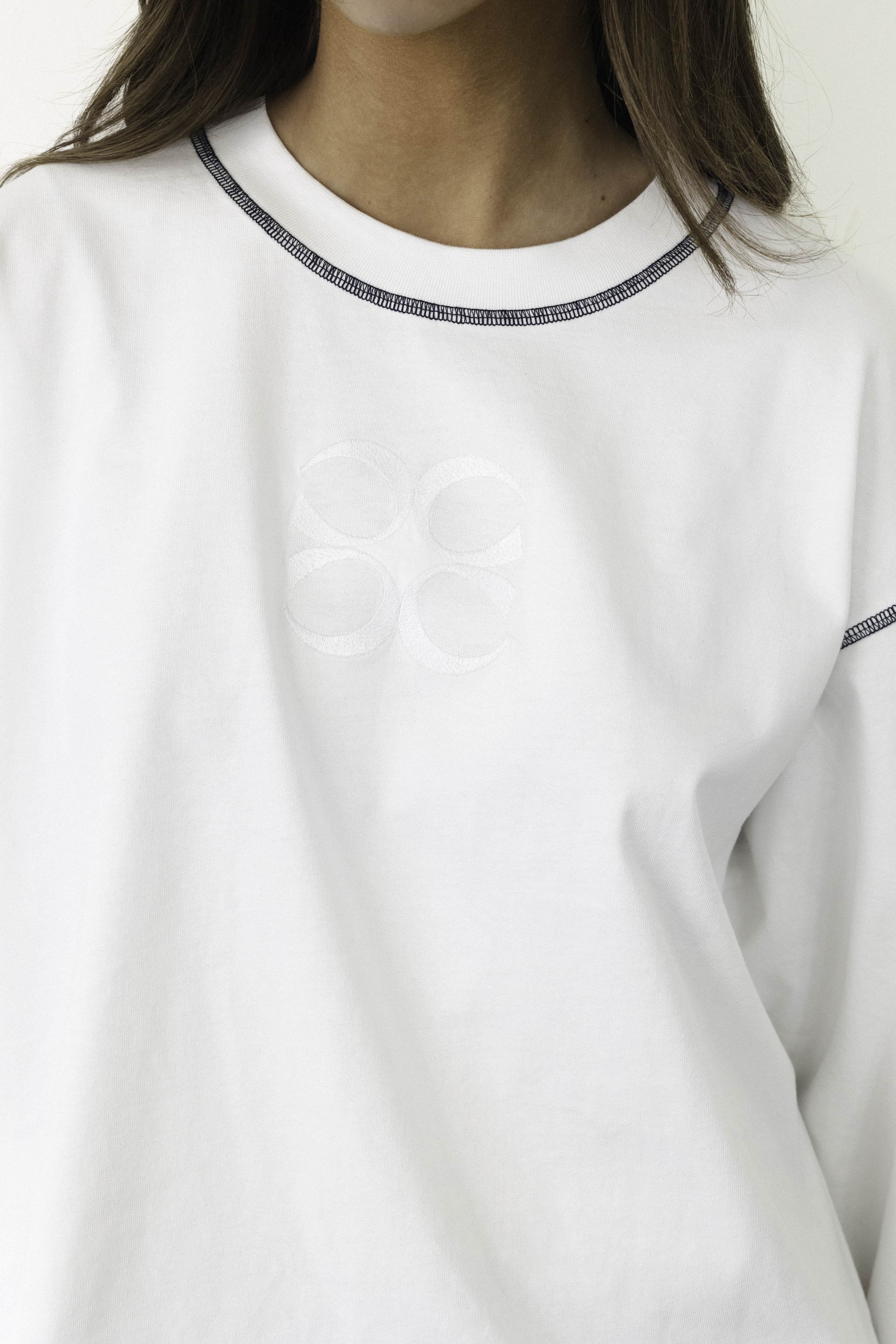 Coucou Gin tonic tee long sleeve - White with navy stitching 