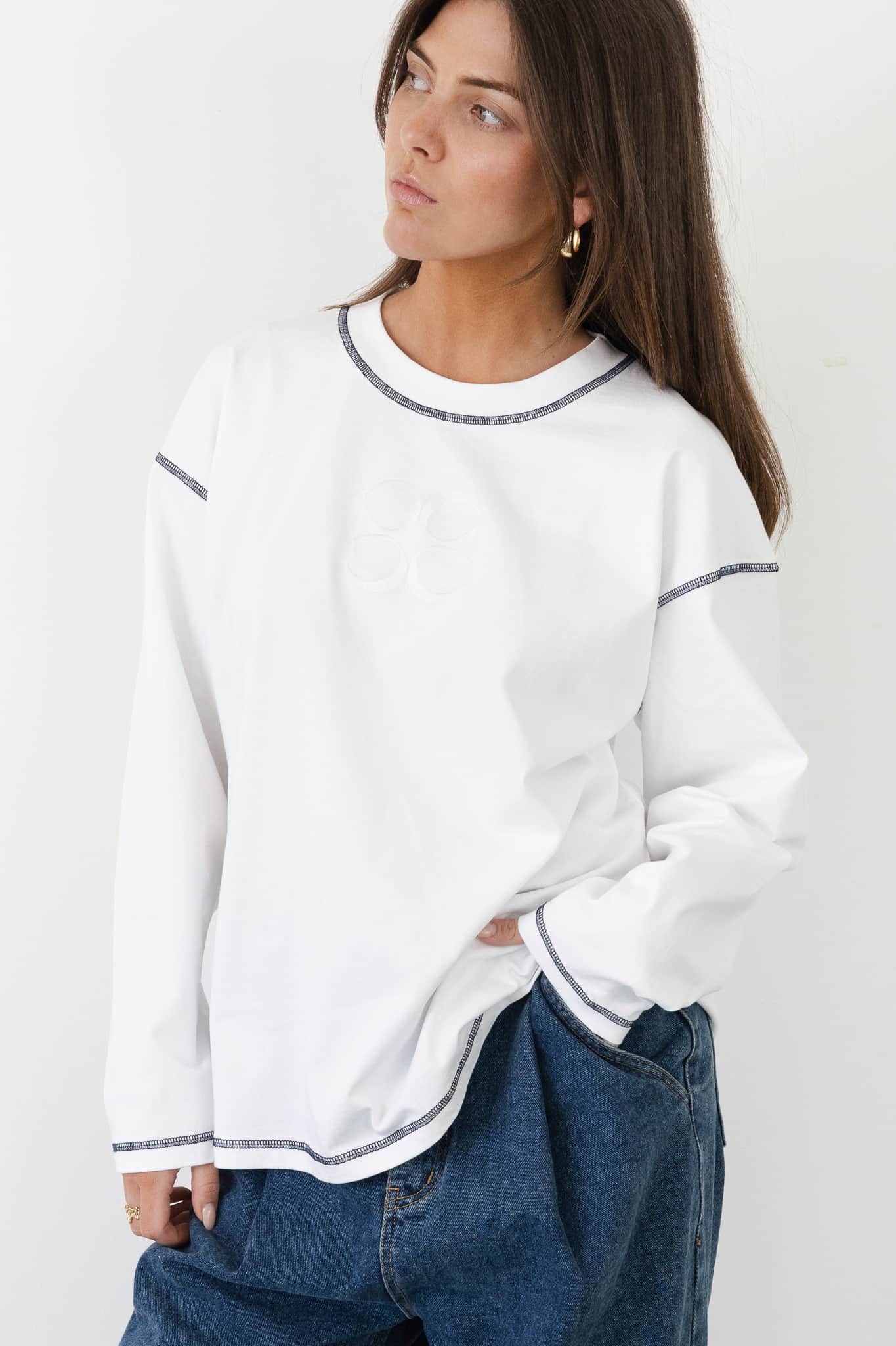 Coucou Gin tonic tee long sleeve - White with navy stitching 
