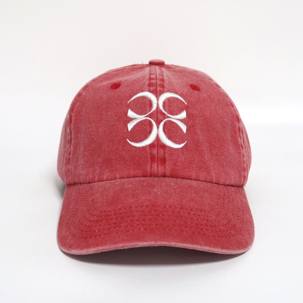 Coucou cap - Red with ecru logo