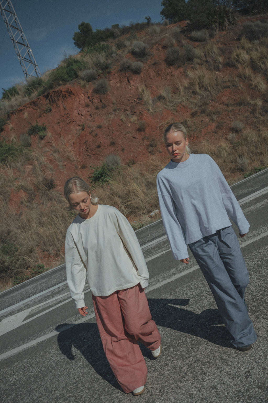 Breakfast tee - Ecru with breakfast print