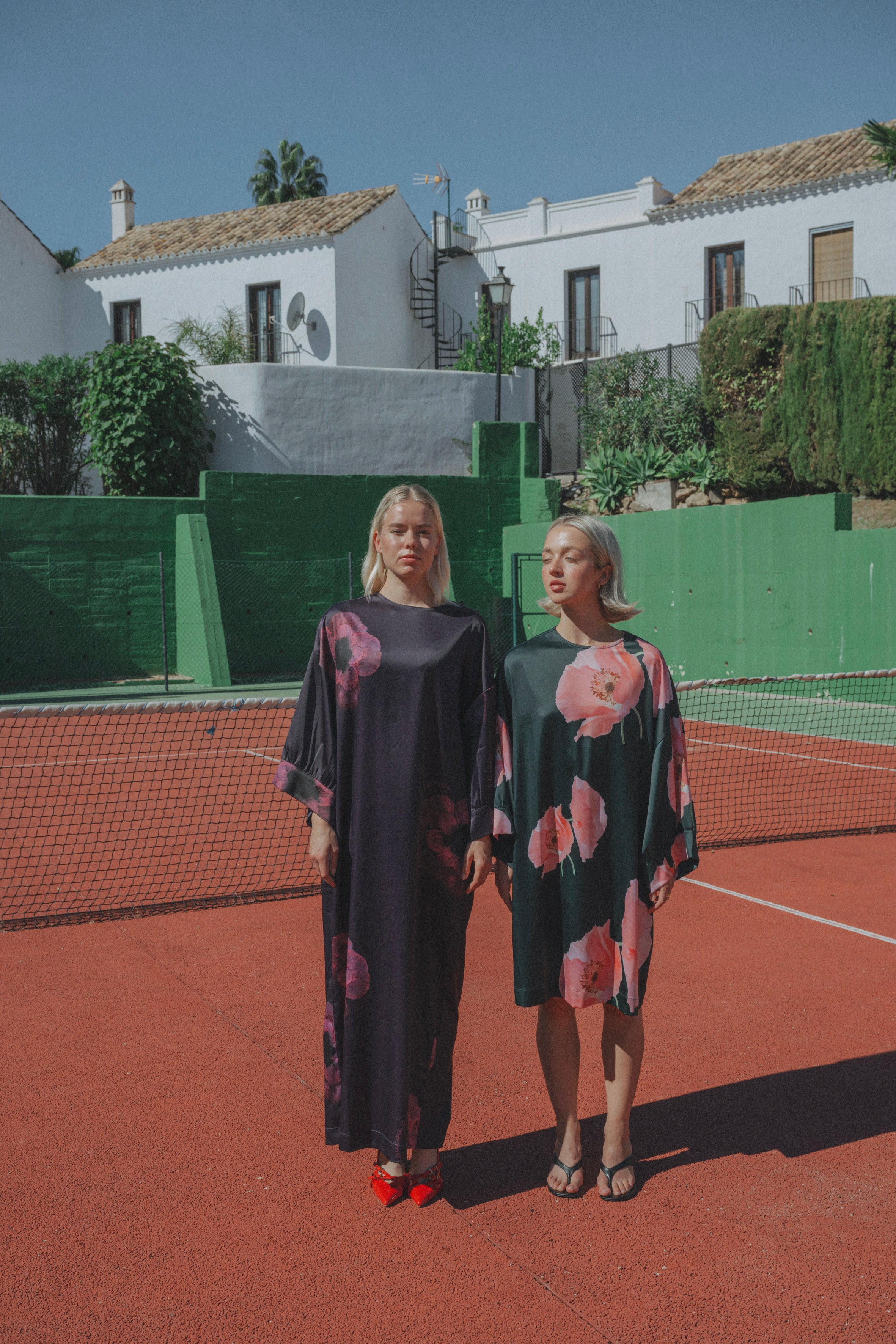 Garden dress short - Dark green with coucou flower print