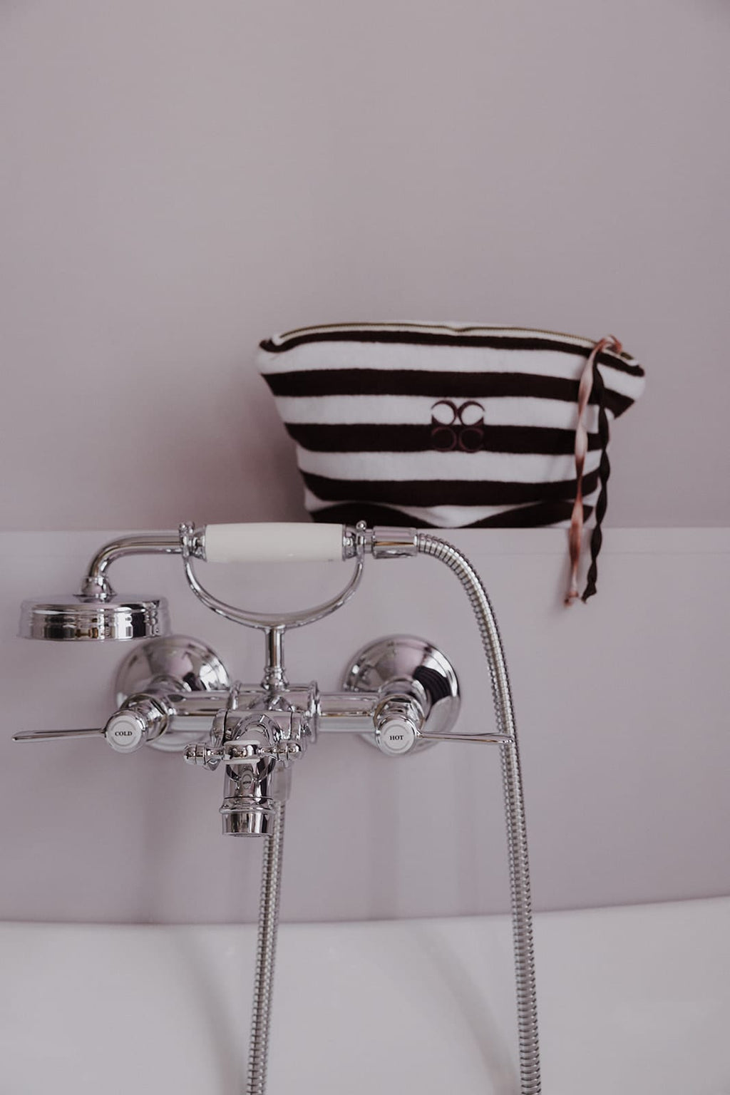 Coucou One size Lola toiletbag - Aubergine stripes